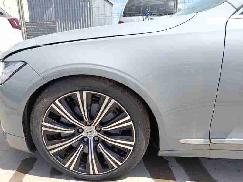 Recambio de aleta delantera izquierda para volvo v90 ii station wagon (235) b4 mild-hybrid referencia OEM IAM 32277122  