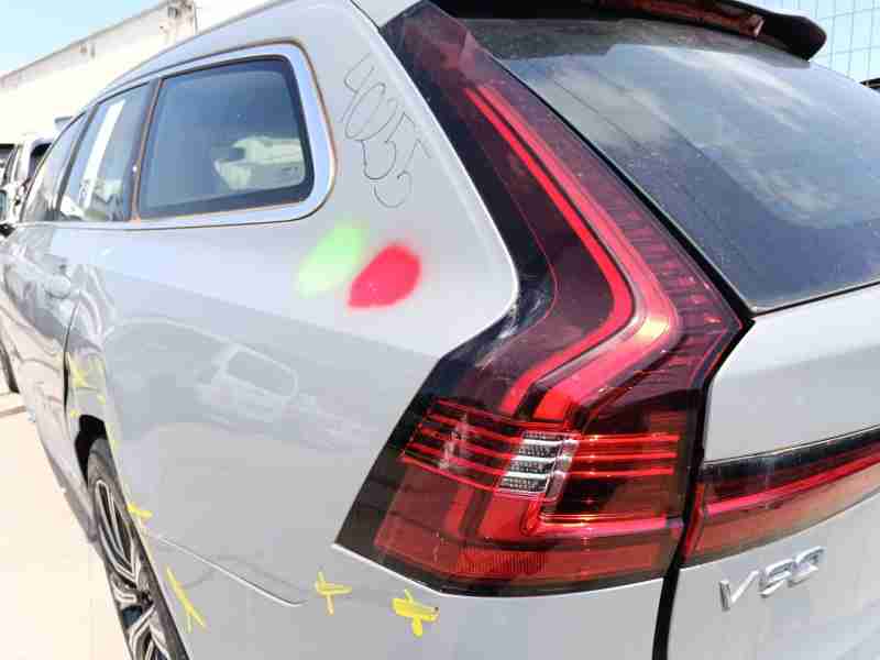 Recambio de piloto trasero izquierdo para volvo v90 ii station wagon (235) b4 mild-hybrid referencia OEM IAM 32293875  