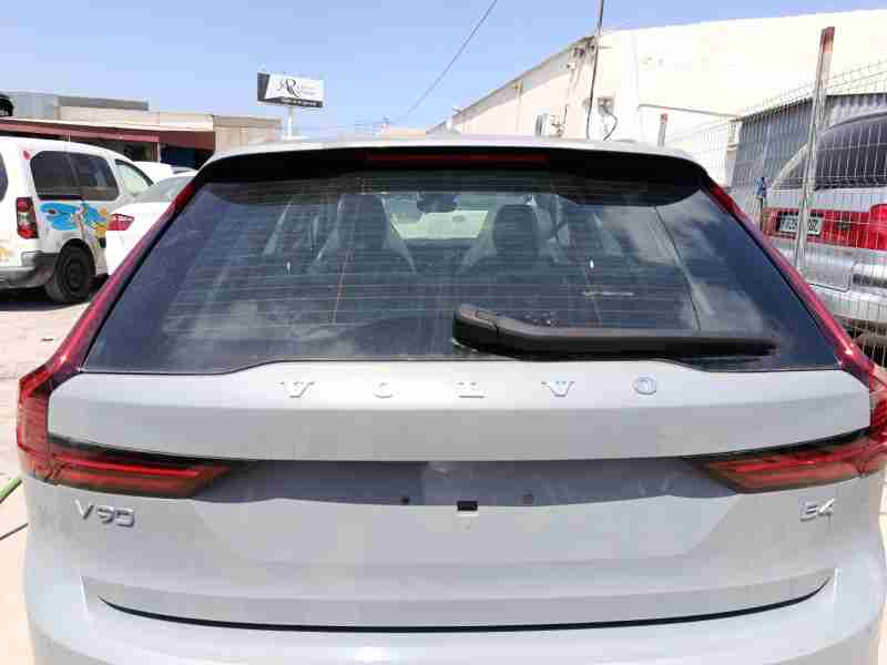 Recambio de porton trasero para volvo v90 ii station wagon (235) b4 mild-hybrid referencia OEM IAM 31690442  