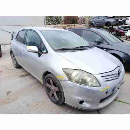 TOYOTA AURIS (_E15_)
