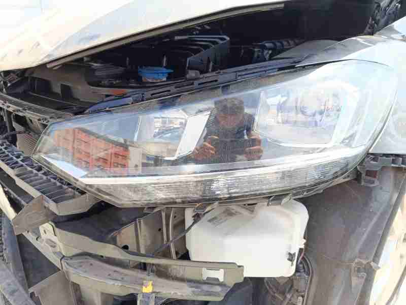 Recambio de faro izquierdo para volkswagen touran (5t1) 1.6 tdi referencia OEM IAM 5TB941005C  