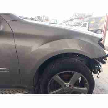 Recambio de aleta delantera derecha para mercedes-benz clase m (w164) ml 320 cdi 4-matic (164.122) referencia OEM IAM 1648810201