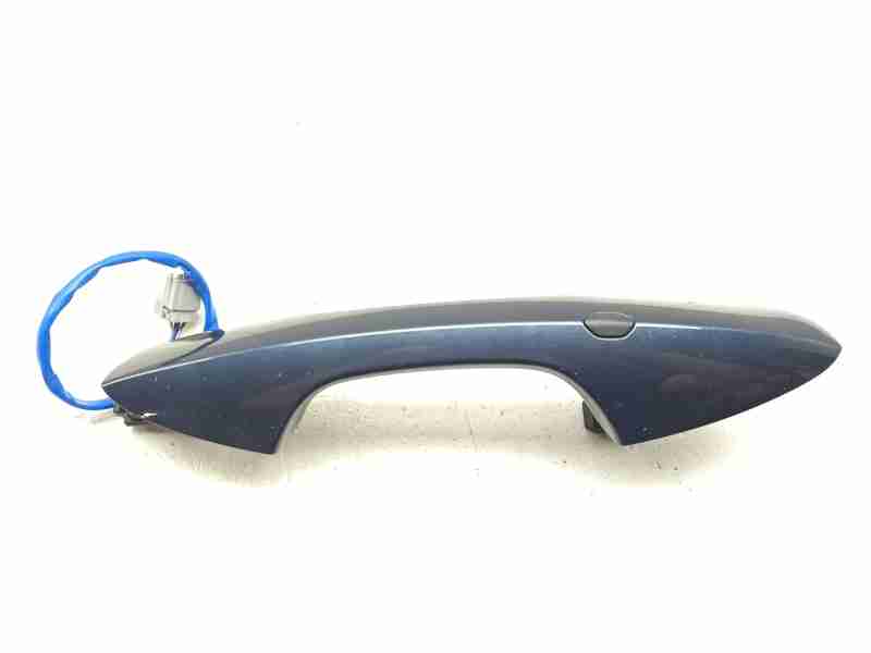 Recambio de maneta exterior delantera derecha para hyundai kona (sx2) n line hybrid 2wd referencia OEM IAM 82661BE510  