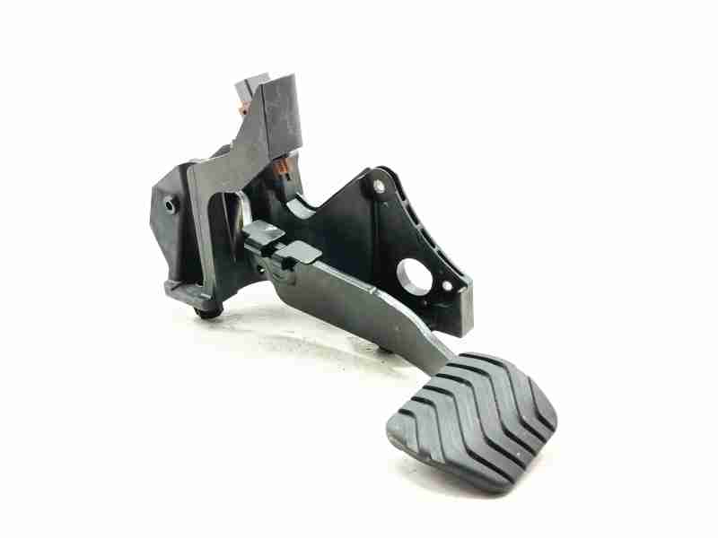 Recambio de pedal freno para renault arkana (eu version) intens referencia OEM IAM 180207059  