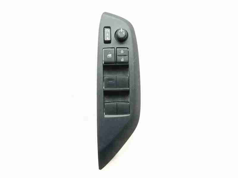 Recambio de mando elevalunas delantero izquierdo para toyota yaris cross hybrid awd-i premiere edition referencia OEM IAM 840400