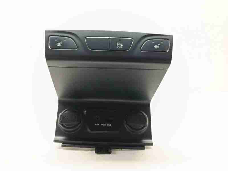 Recambio de mando multifuncion para hyundai tucson (nx) maxx silver 2wd referencia OEM IAM 933102Y100TAN  