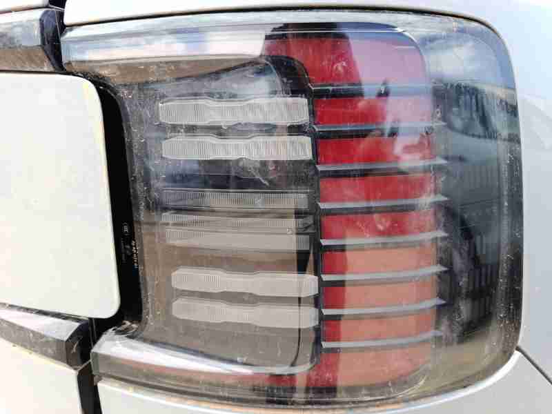 Recambio de piloto trasero derecho para volvo ex30 plus 2wd pure electric referencia OEM IAM 80044002  
