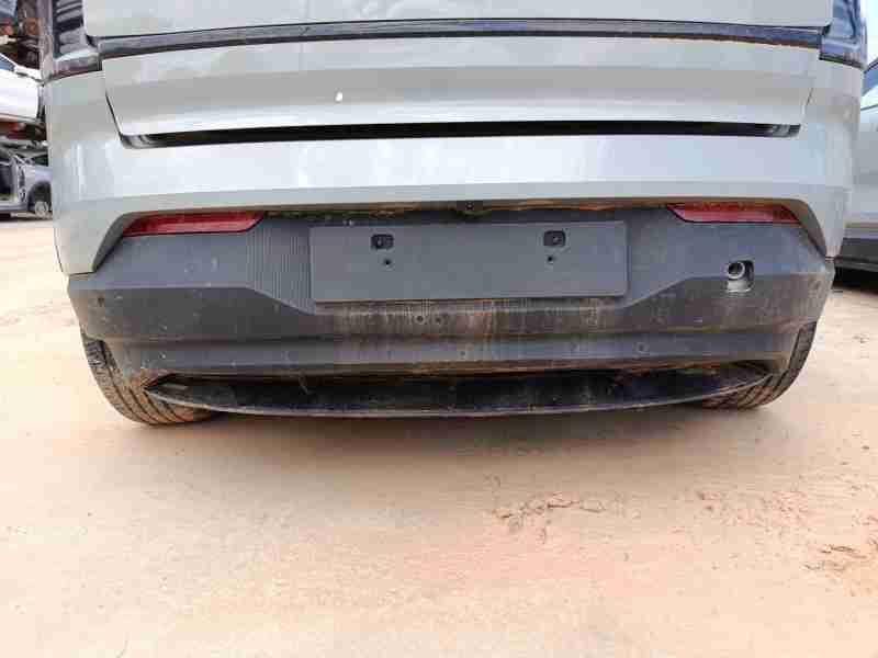 Recambio de paragolpes trasero para volvo ex30 plus 2wd pure electric referencia OEM IAM   