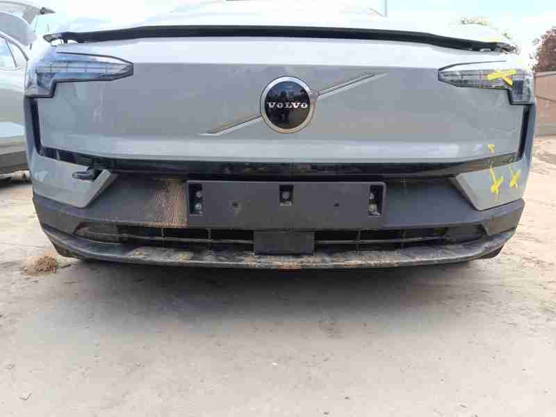 Recambio de paragolpes delantero para volvo ex30 plus 2wd pure electric referencia OEM IAM   