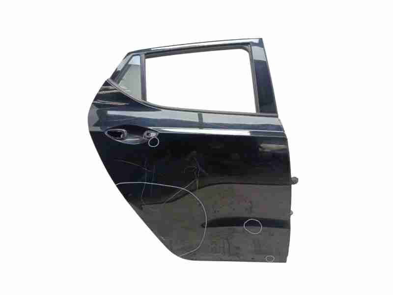Recambio de puerta trasera derecha para hyundai i10 basis referencia OEM IAM 77004B9000 / 77004B9001  