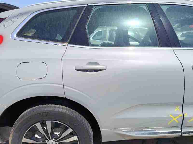 Recambio de puerta trasera derecha para volvo xc60 ii (246) t6 plug-in hybrid awd referencia OEM IAM 32399082  