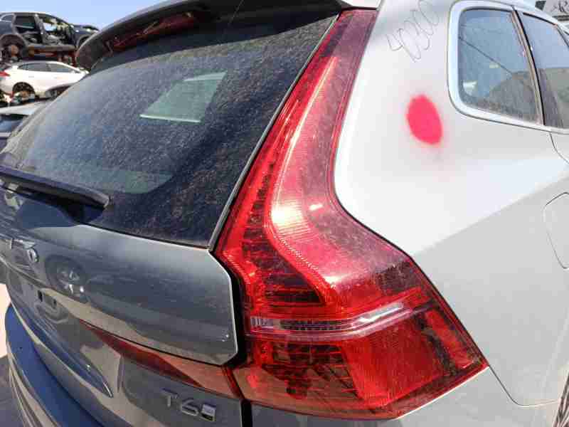 Recambio de piloto trasero derecho para volvo xc60 ii (246) t6 plug-in hybrid awd referencia OEM IAM 32228915  