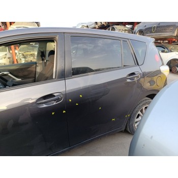 Recambio de puerta trasera izquierda para toyota verso active referencia OEM IAM 670040F020  