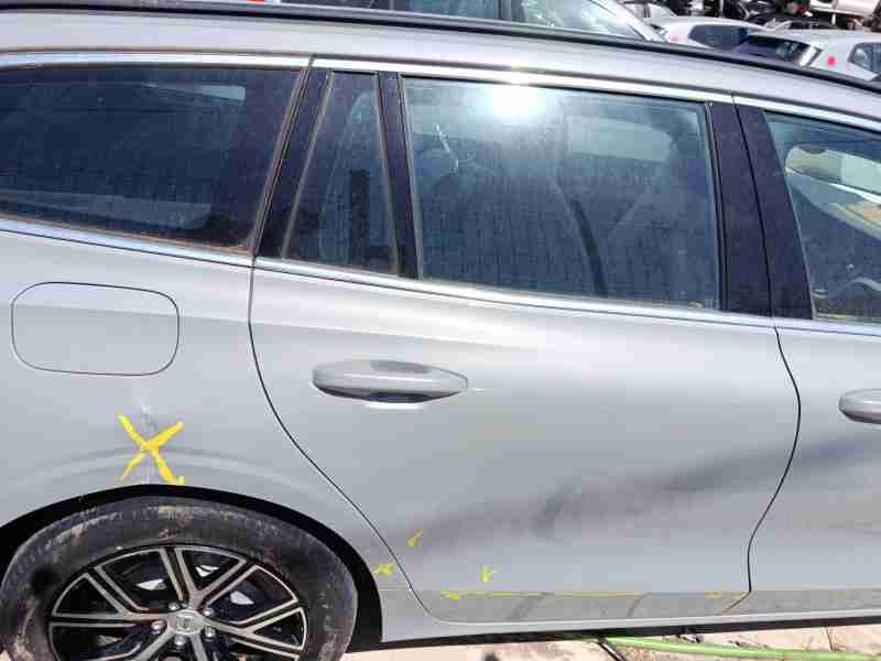 Recambio de puerta trasera derecha para volvo v60 ii (225) b4 mild-hybrid referencia OEM IAM 31693069  