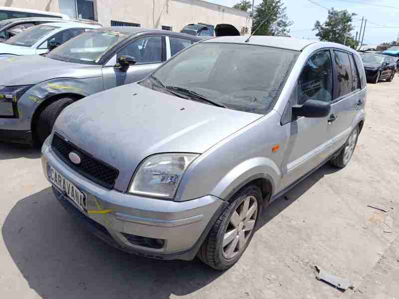 ford fusion (ju_) del año 2004