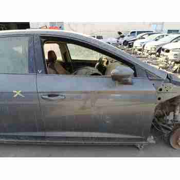 Recambio de puerta delantera derecha para seat leon st (5f8) 1.4 tsi referencia OEM IAM 5F4831056A  