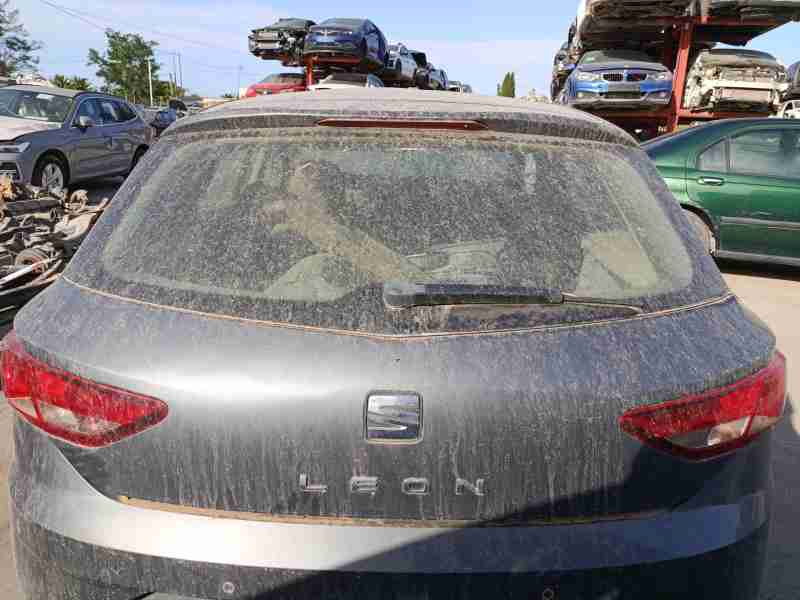 Recambio de porton trasero para seat leon st (5f8) 1.4 tsi referencia OEM IAM 5F4827024  