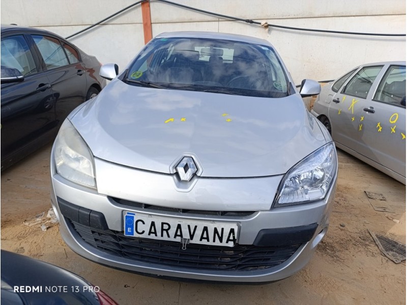 renault megane iii berlina 5 p del año 2011