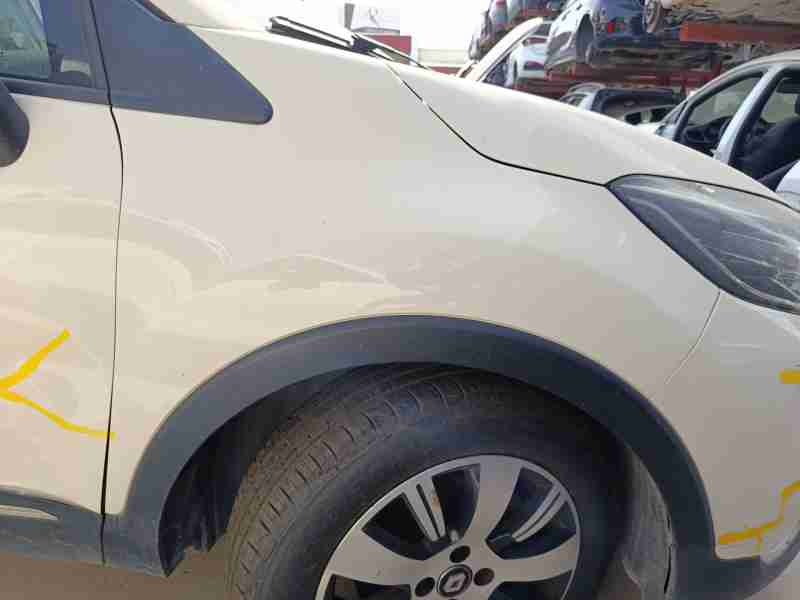 Recambio de aleta delantera derecha para renault captur i (j5_, h5_) 1.5 dci 90 referencia OEM IAM 631005737R  