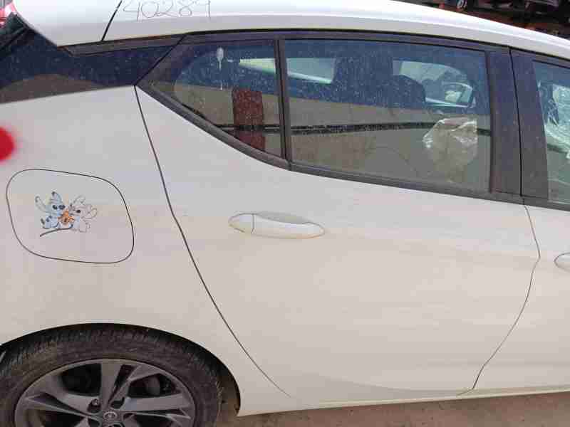 Recambio de puerta trasera derecha para opel astra k (b16) 1.6 cdti (68) referencia OEM IAM 39094743  