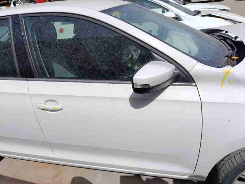 Recambio de puerta delantera derecha para seat toledo iv (kg3) 1.2 tsi referencia OEM IAM 5JA831056B  