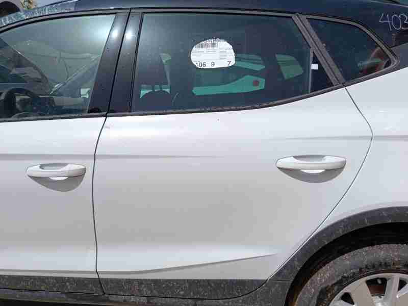 Recambio de puerta trasera izquierda para seat arona (kj7, kjp) 1.0 tsi referencia OEM IAM 6F9833051E  