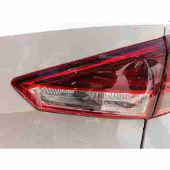 PILOTO TRASERO DERECHO INTERIOR 6F9945094D 