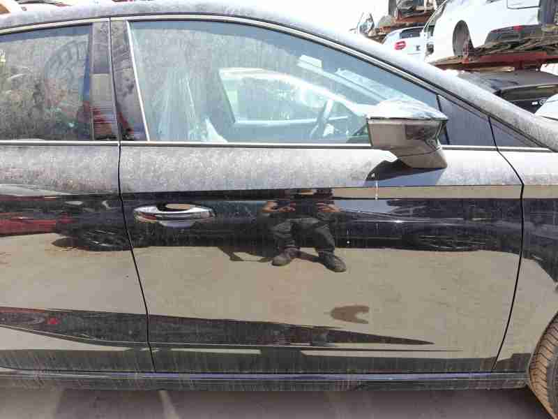 Recambio de puerta delantera derecha para seat ibiza v (kj1, kjg) 1.0 tsi referencia OEM IAM 6F0831052D  