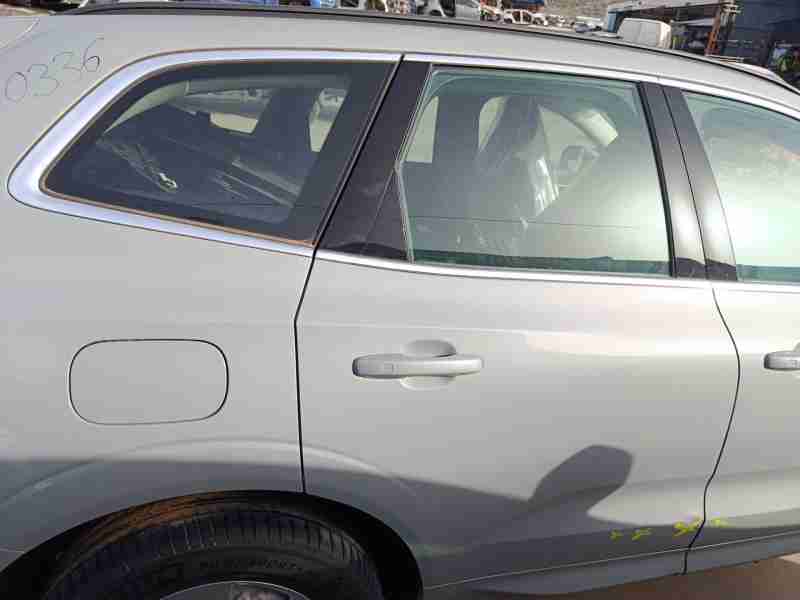 Recambio de puerta trasera derecha para volvo xc60 ii (246) b4 mild-hybrid referencia OEM IAM 32399082  