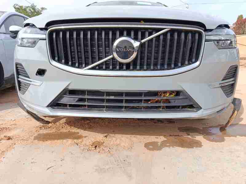 Recambio de paragolpes delantero para volvo xc60 ii (246) b4 mild-hybrid referencia OEM IAM 39847066  