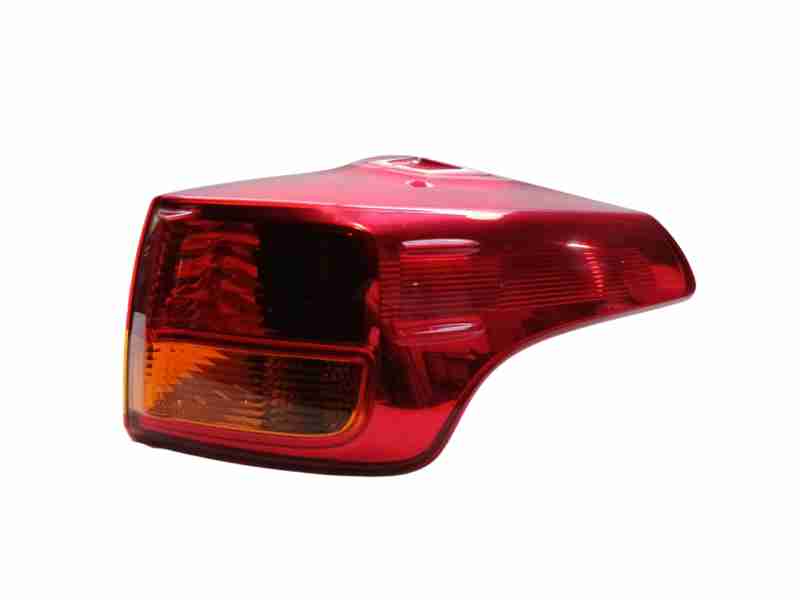 Recambio de piloto trasero derecho para toyota rav 4 active referencia OEM IAM 8155142171  