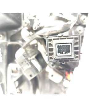 Recambio de consola central para lexus ux (za10) 250h referencia OEM IAM 5880476200  