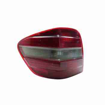 Recambio de piloto trasero izquierdo para mercedes-benz clase m (w164) ml 350 cdi (164.122) referencia OEM IAM A1648200164  