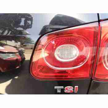 PILOTO TRASERO DERECHO INTERIOR 5N0945108C 