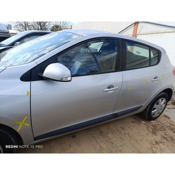 renault megane iii berlina 5 p del año 2011