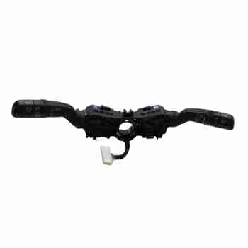 Recambio de mando multifuncion para toyota yaris cross hybrid 2wd active tech referencia OEM IAM 8432902040 / 8465202A50  