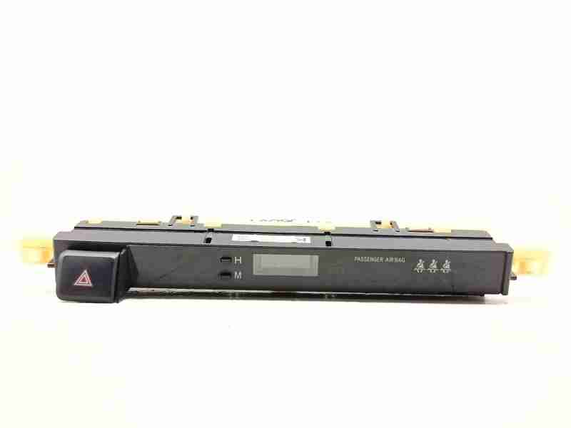 Recambio de warning para toyota rav 4 active referencia OEM IAM 8395042080  