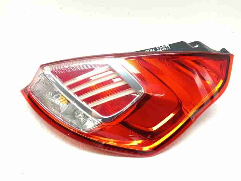 Recambio de piloto trasero derecho para ford fiesta vi (cb1, ccn) 1.5 tdci referencia OEM IAM C1BB13404BC / 5574148  