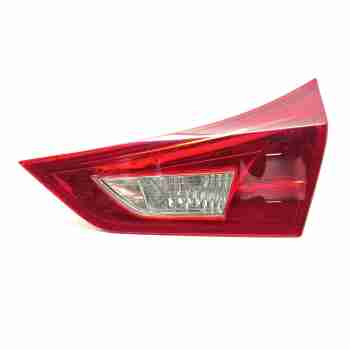 PILOTO TRASERO DERECHO INTERIOR 8158102460 