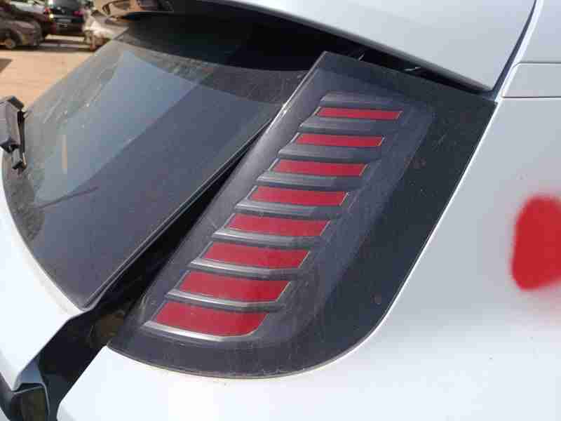 Recambio de piloto trasero derecho para volvo ex30 plus 2wd pure electric referencia OEM IAM 80038735  