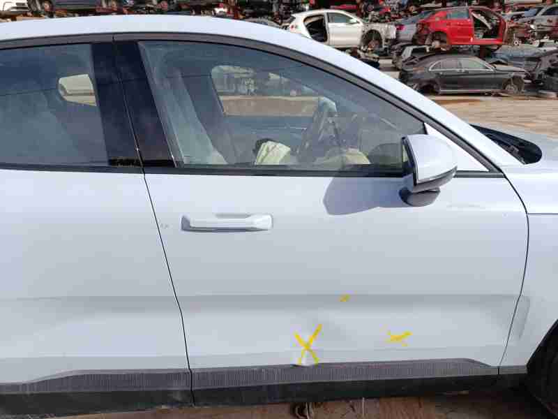 Recambio de puerta delantera derecha para volvo ex30 plus 2wd pure electric referencia OEM IAM 80009011  