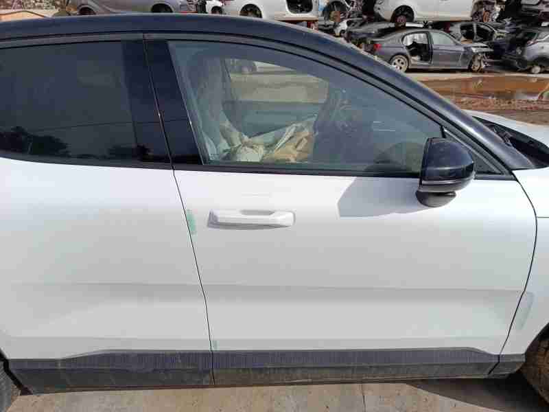 Recambio de puerta delantera derecha para volvo ex30 plus 2wd pure electric referencia OEM IAM 80009011  
