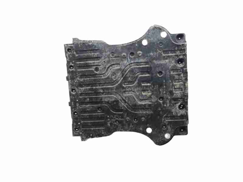 Recambio de cubrecarter para volvo ex30 plus 2wd pure electric referencia OEM IAM 80017057  