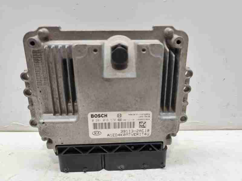 Recambio de centralita motor uce para kia cee´d sporty wagon drive referencia OEM IAM 0281016570  