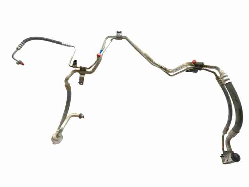 Recambio de tubos aire acondicionado para hyundai ix35 classic 2wd referencia OEM IAM 977752Y000 / 976262Y000  