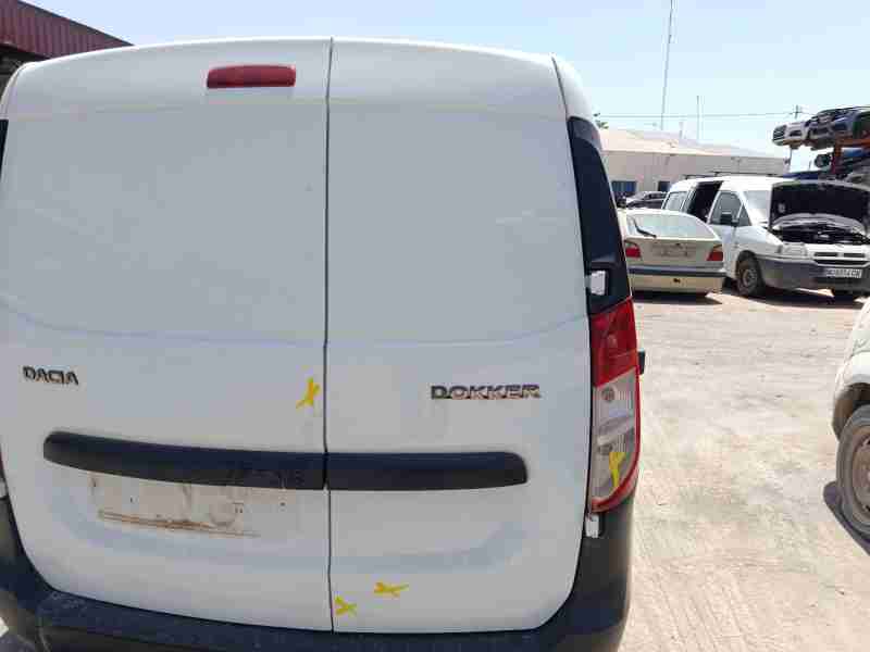 Recambio de puerta trasera derecha para dacia dokker monospace (ke_) 1.6 lpg referencia OEM IAM   