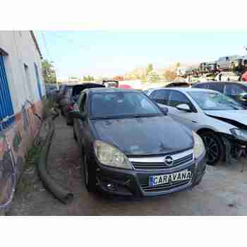 opel astra h (a04) del año 2009