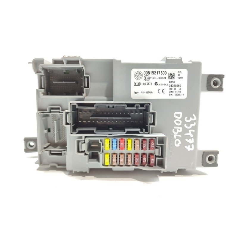 Recambio de caja reles / fusibles para fiat doblo active referencia OEM IAM 519217600  