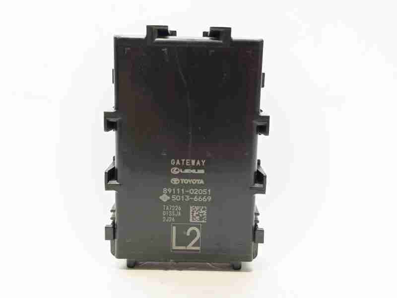 Recambio de modulo electronico para toyota c-hr (_x1_) 1.8 hybrid (zyx10_, zyx11_) referencia OEM IAM 8911102051  