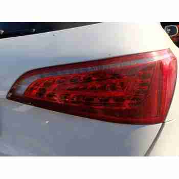 PILOTO TRASERO DERECHO 8R0945094A 